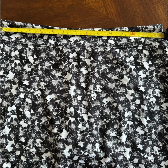Tranquility by Colorado Clothing Women's Golf Skirt- Small- Black Print - Picture 4 of 7